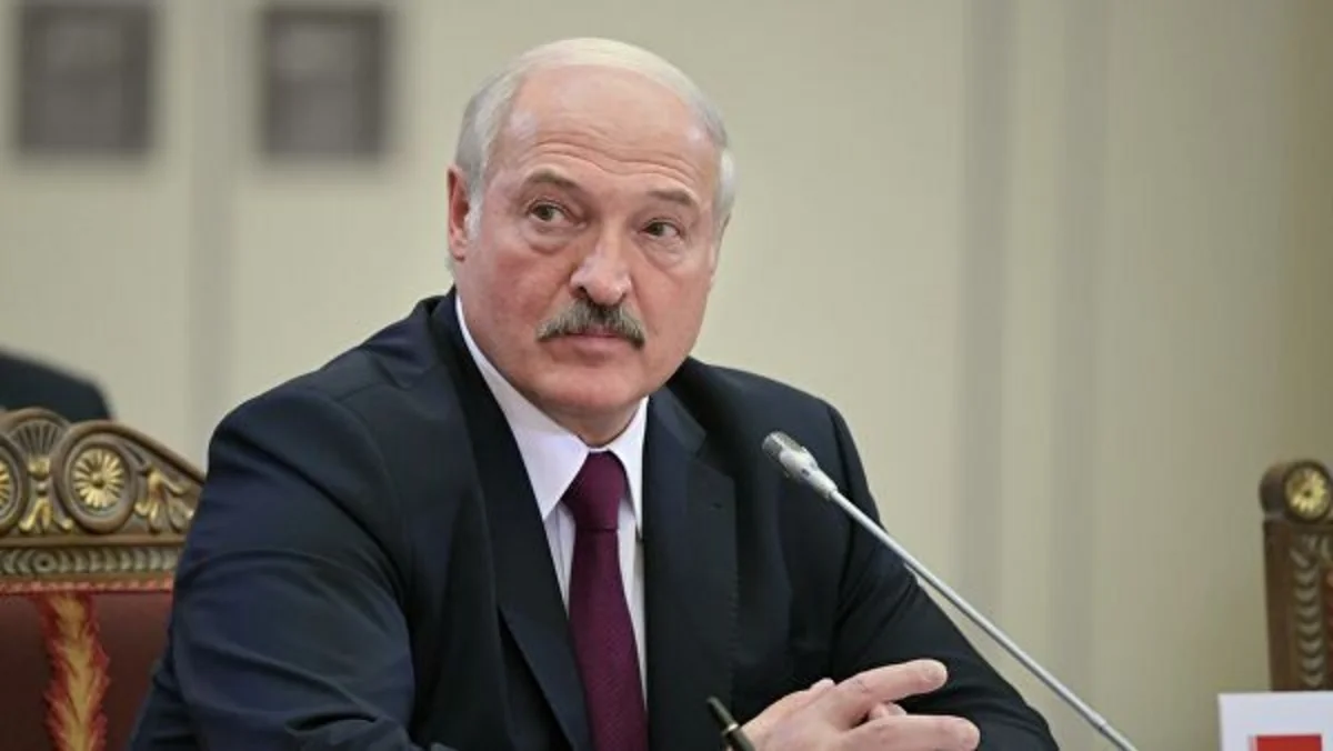 Лукашенко сообщил о первой смерти от коронавируса в Беларуси