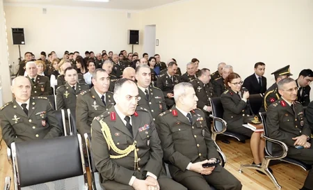 ​Zakir Həsənov Türkiyə Silahlı Qüvvələrinin tibb komandanı ilə görüşüb