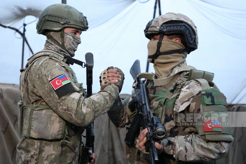Проводятся совместные учения военнослужащих Азербайджана и Турции