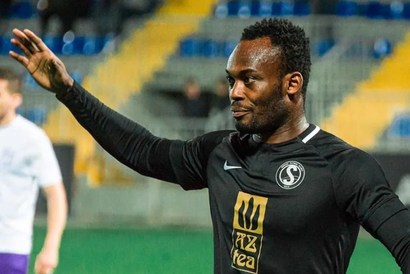 Səbailin futbolçusu Liverpul və PSJ-yə rədd cavabı verib