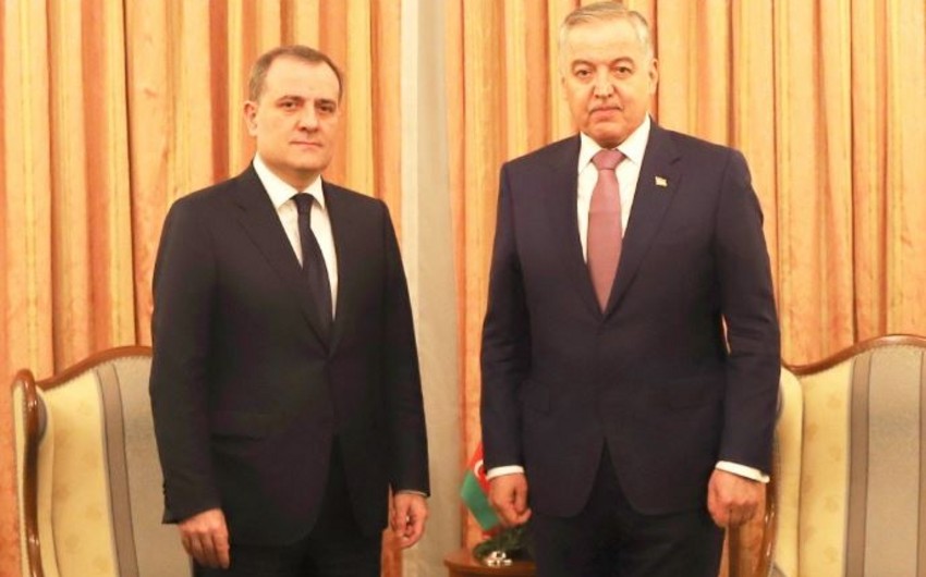 Azərbaycan və Tacikistanın Xarici işlər nazirlikləri arasında Əməkdaşlıq Proqramı imzalanıb