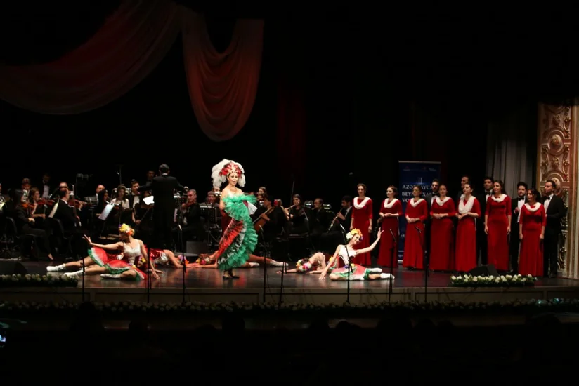 Beynəlxalq Vokalçılar Festivalında Azərbaycan operetta inciləri təqdim olunub