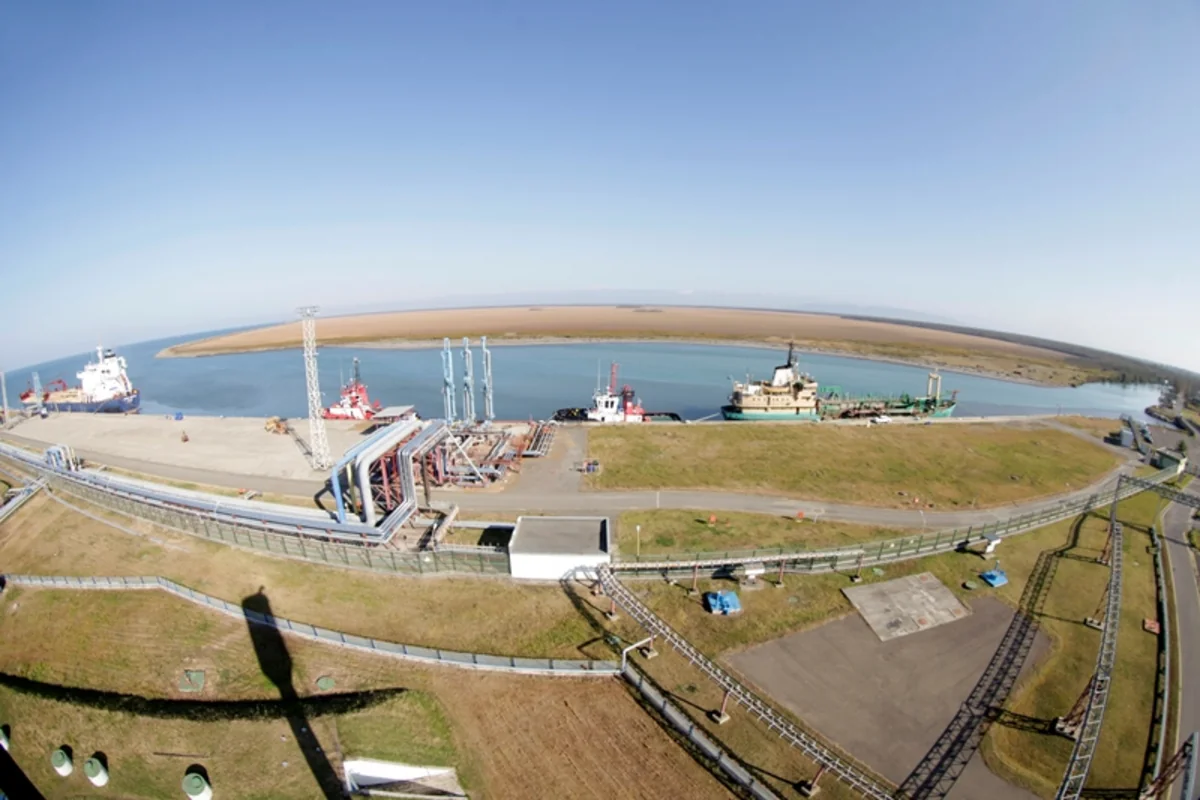 US Coast Guard visits SOCAR Black Sea Port
