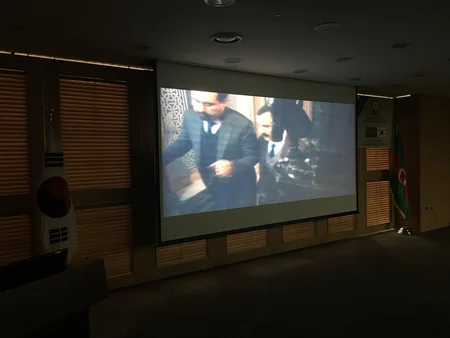 “Əbədi ezamiyyət” sənədli filmi Koreya parlamentində nümayiş etdirilib
