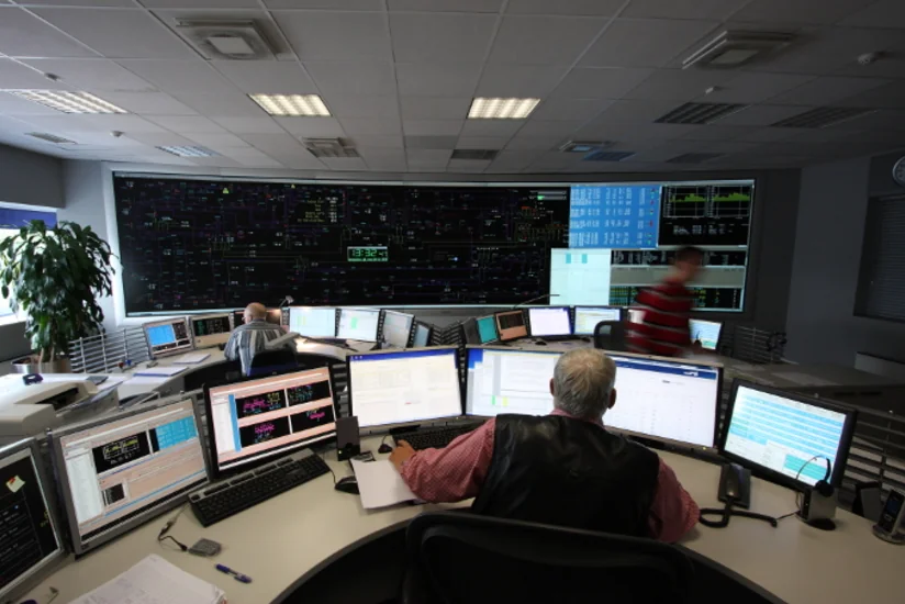 Baltikyanı ölkələr gələn il Rusiya ilə paylaşılan elektrik şəbəkəsindən ayrılacaq