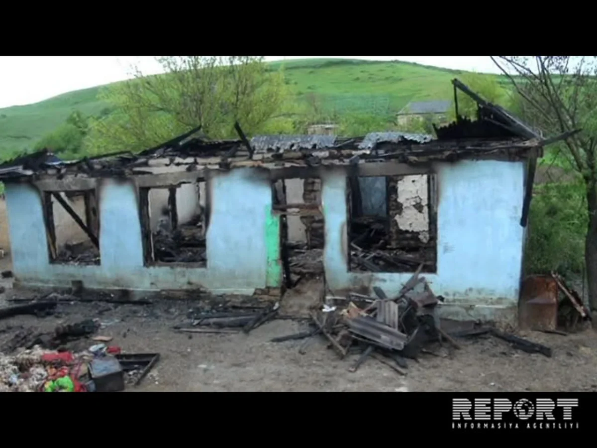 Cəlilabadda evdə yanğın baş verib, ana azyaşlı övladını xilas edib - FOTO