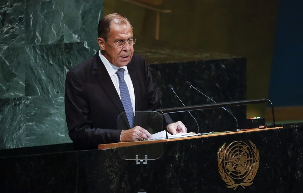 Lavrov ABŞ-ı başqa ölkələrin daxili işlərinə qarışmamağa çağırıb