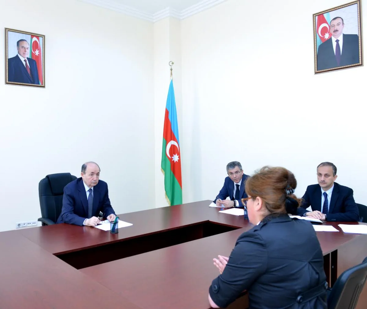 Ədliyyə naziri Tovuzda vətəndaşları qəbul edib
