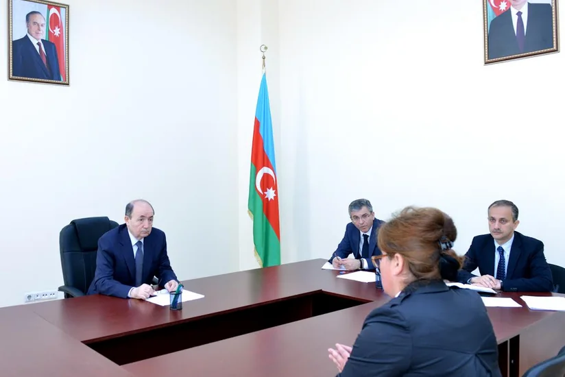 Ədliyyə naziri Tovuzda vətəndaşları qəbul edib