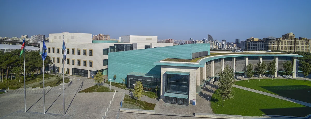 ADA Universiteti SOCAR-a birgə X Bakı Yay Enerji Məktəbini keçirəcək