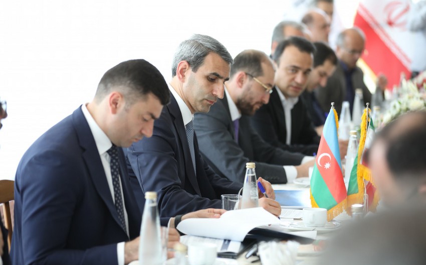 Azerbaijan, Iran mull progress on construction at Astara Terminal