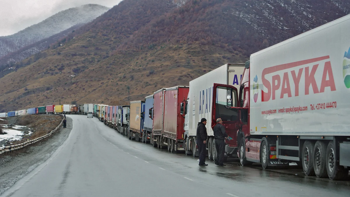 About 3,400 trucks waiting on Russia-Georgia border
