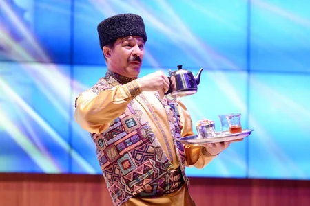 Şəmkirdə Maqnus Karlsenə daha bir mükafat verilib