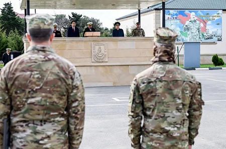 Sualtı hücum xüsusi təyinatlı kursunun buraxılış mərasimi keçirilib
