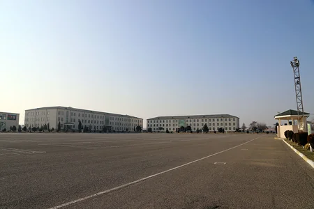 Baş Qərargah rəisi Ermənistanla sərhədə gedib, komandoların məşğələlərini izləyib