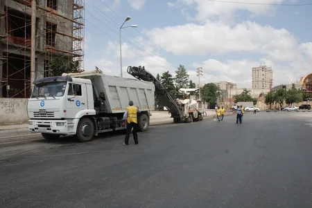 ​Binəqədidə Ağasadıq Gəraybəyli küçəsində yol bağlanacaq