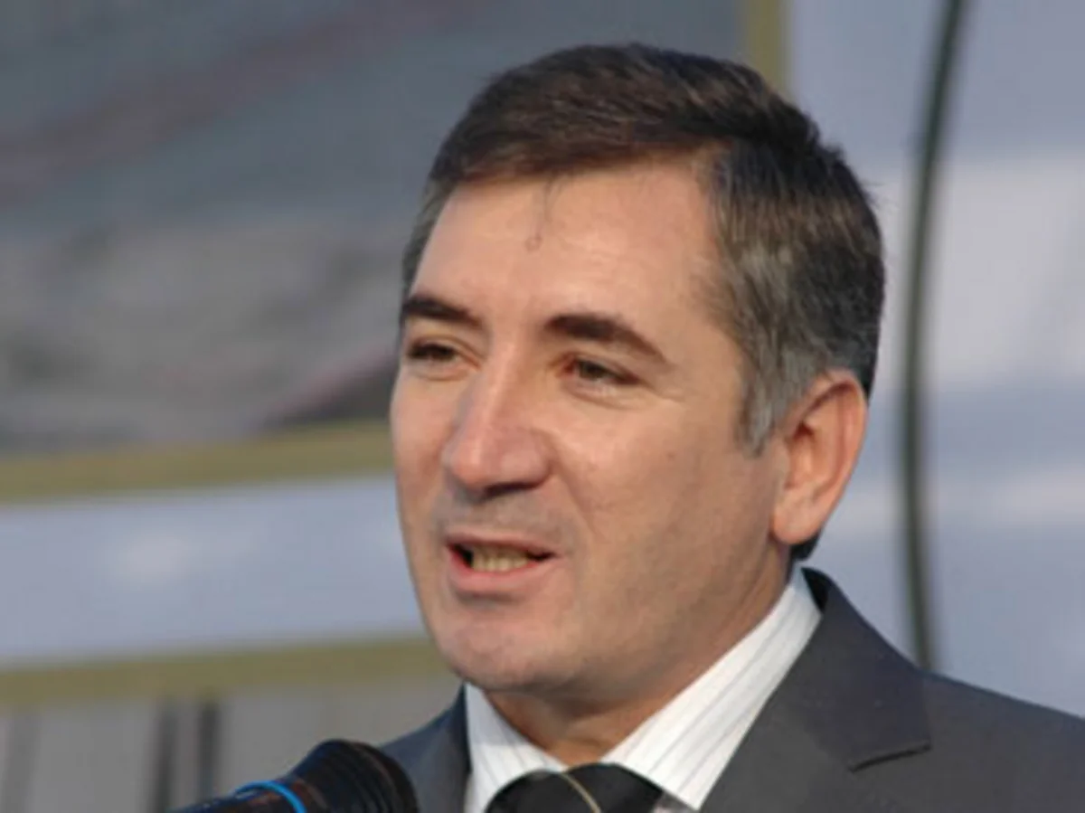 Nuşirəvan Məhərrəmov ATƏT-in nümayəndələri ilə siyasi reklamın yayımı məsələlərini müzakirə edib