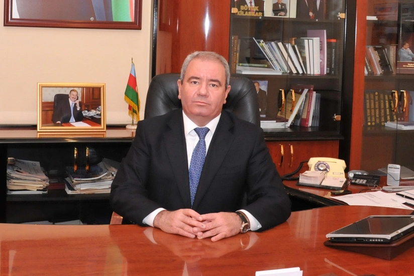 Əli Abbasov nazir vəzifəsindən azad edilib