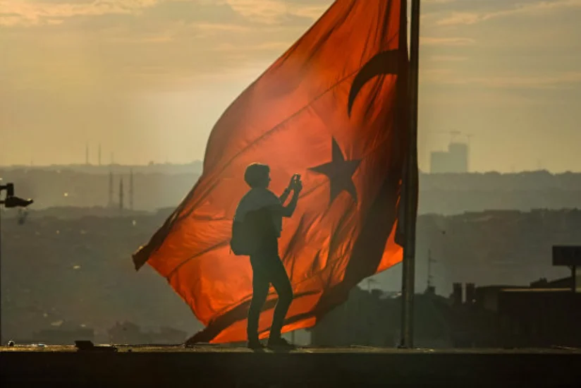 Türkiyə Yunanıstanı Egey dənizindəki hərəkətlərinə görə təhdid edib