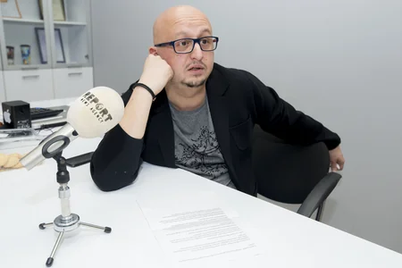Cəfər Axundzadə: “Qızıma söz vermişəm ki, tezliklə siqareti atacağam - MÜSAHİBƏ