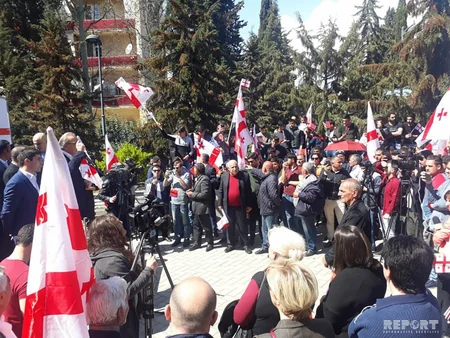 Gürcüstanın müxalifət partiyası icra başçısı vəzifəsinə azərbaycanlı namizədini təqdim edib