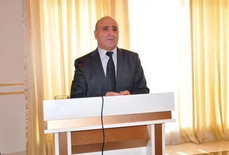 Təhsil nazirinin müavini məktəb direktorları ilə görüşüb