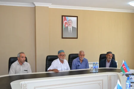 Azərsu” sədrinin I müavini Qusarda vətəndaşları qəbul edib