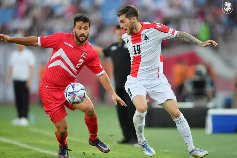 Lex Qarabağla oyundan öncə Kiyev Dinamosundan futbolçu alıb