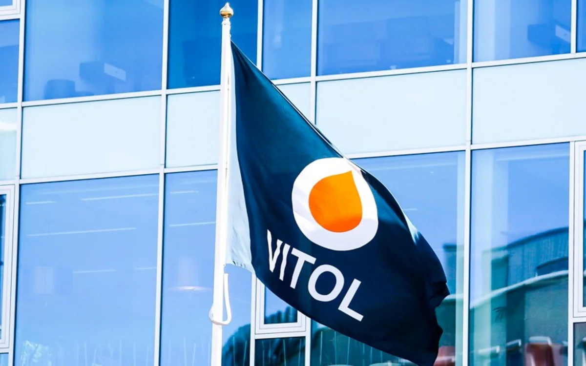 Top oil merchant Vitol to stop trading Russian crude