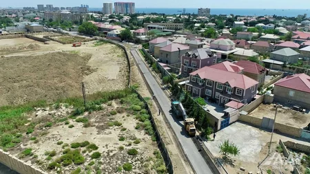 Bakının Qaradağ rayonunda 3 km-lik yolun təmirinə başlanılıb