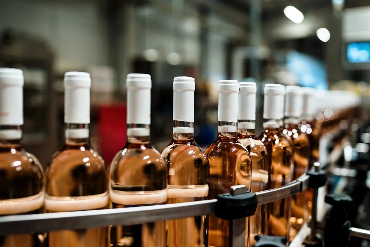 Global wine sales fall to lowest levels since 1961