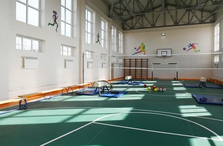 Prezident Bakıda yeni tikilən iki məktəbdə yaradılan şəraitlə tanış olub