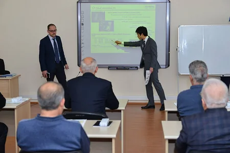 “Azərikimya”da Hitachi şirkətinin nümayəndə heyəti ilə görüş keçirilib