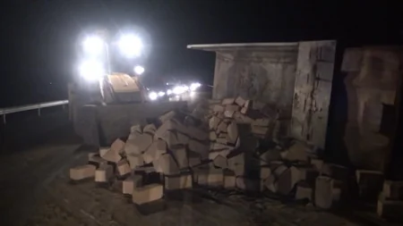 Sabirabadda yol qəzası baş verib, xəsarət alan var