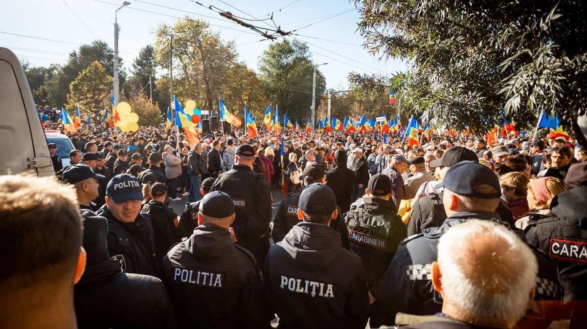 Moldova paytaxtında polislə etirazçılar arasında toqquşma olub