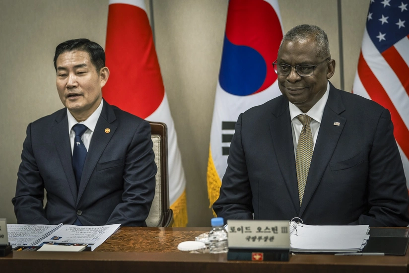 S. Korea, US defense chiefs condemn 'reckless' N.Korea provocations