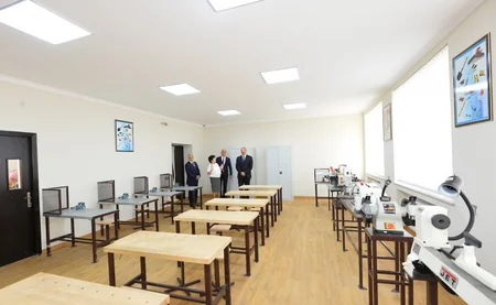 President Ilham Aliyev views the secondary school No 201 in Nizami district after major overhaul