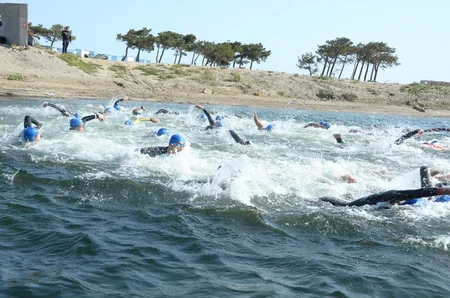 Azərbaycanda ilk dəfə triatlon üzrə ölkə kuboku keçirilib