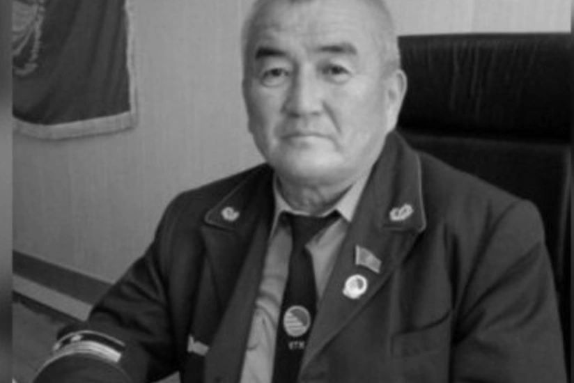 Qazaxıstanda deputat özünü asaraq intihar edib