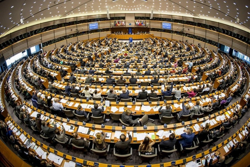 Avropa Parlamenti süni intellekt haqqında dünyada ilk qanunu təsdiqləyib