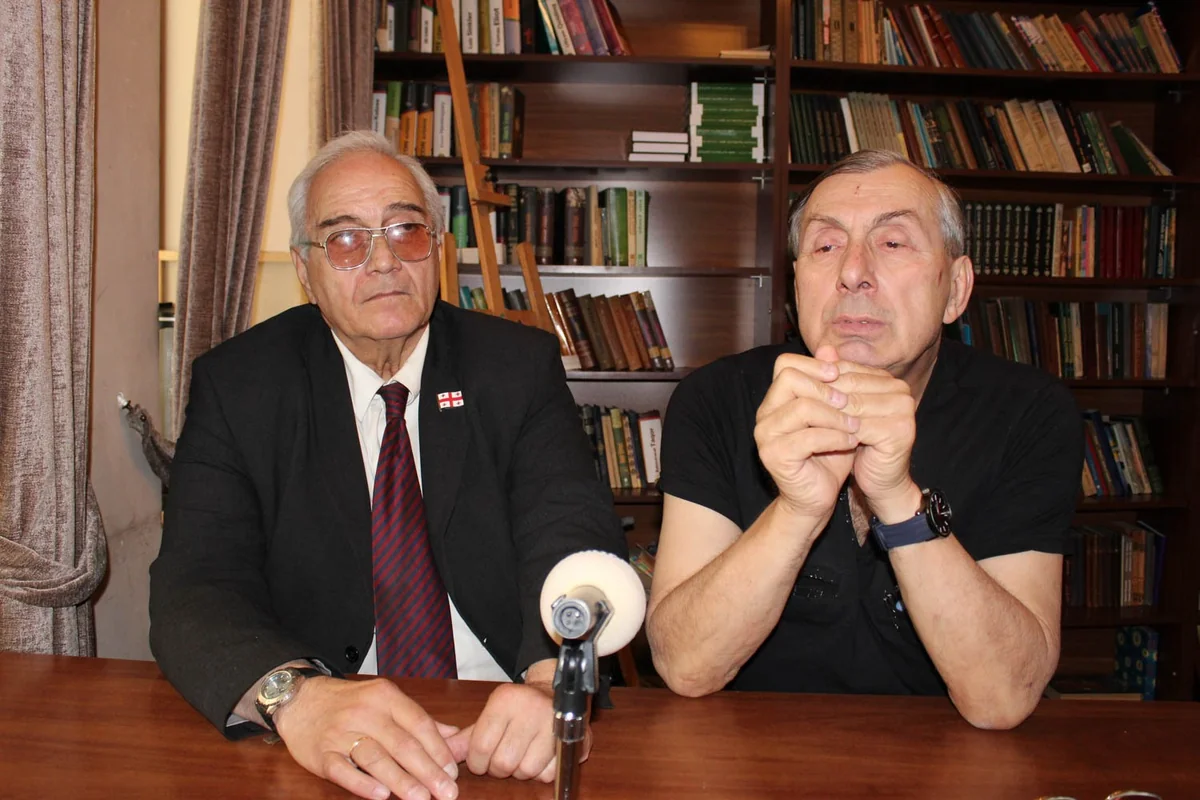 Gürcüstanın tanınmış simaları: “Rəşid Behbudova Tbilisidə mütləq xatirə lövhəsi və büst qoyulmalıdır” - MÜSAHİBƏ