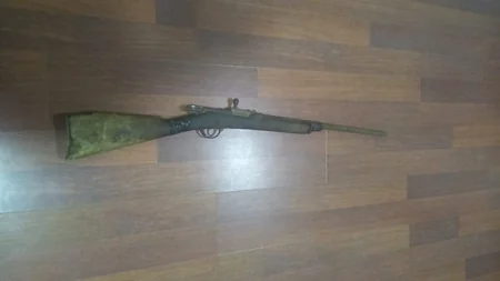 Kürdəmir sakinindən sənədsiz ov tüfəngi aşkarlanaraq götürülüb
