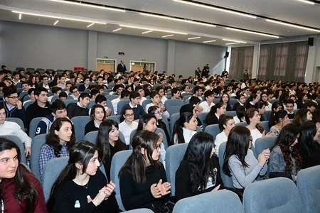 DTX-nin təşkilatçılığı ilə “Azərbaycan gəncliyi Vətənin təhlükəsizliyini qorumağa hazırdır” mövzusunda tədbir keçirilib