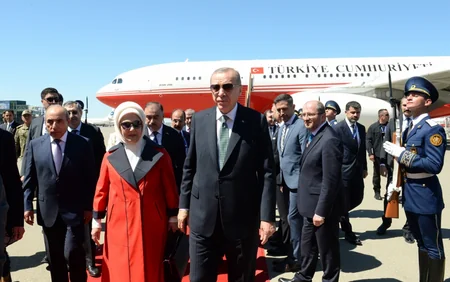 Rəcəb Tayyib Ərdoğan Azərbaycana işgüzar səfərə gəlib - YENİLƏNİB