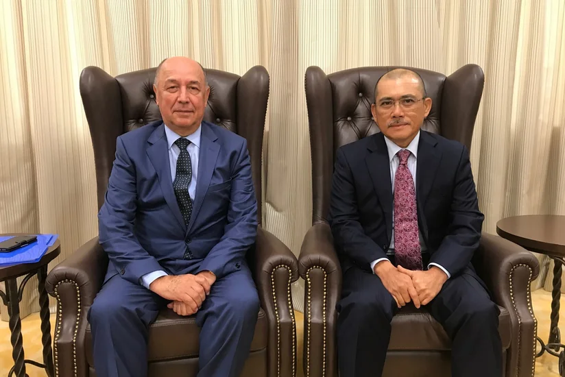 Azerbaijani Ambassador holds meeting with deputy speaker of Malaysian Parliament