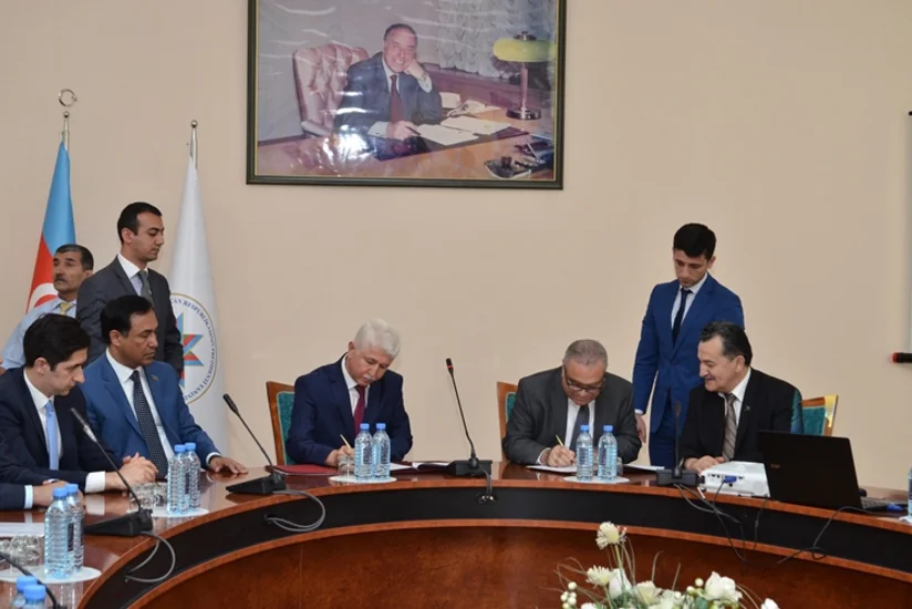 ​Əmlak Məsələləri Dövlət Komitəsi ilə Dövlət İdarəçilik Akademiyası arasında əməkdaşlıq memorandumu imzalanıb