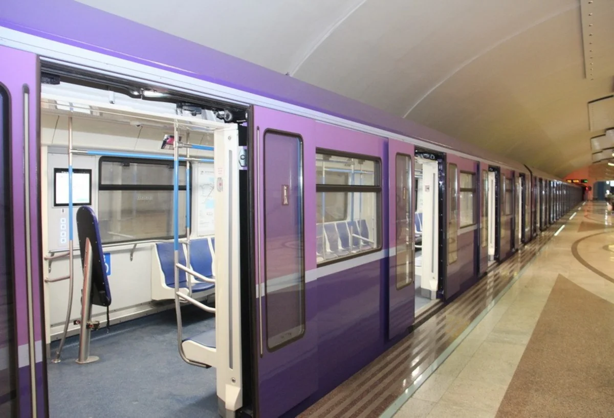 Bakı metrosu bir sərnişini daşımağa 52 qəpik xərc çəkir