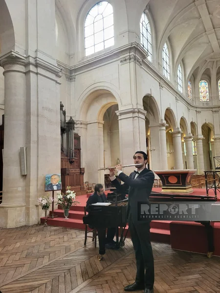 Parisdə Heydər Əliyevin anadan olmasının 100 illiyinə həsr olunmuş konsert keçirilib