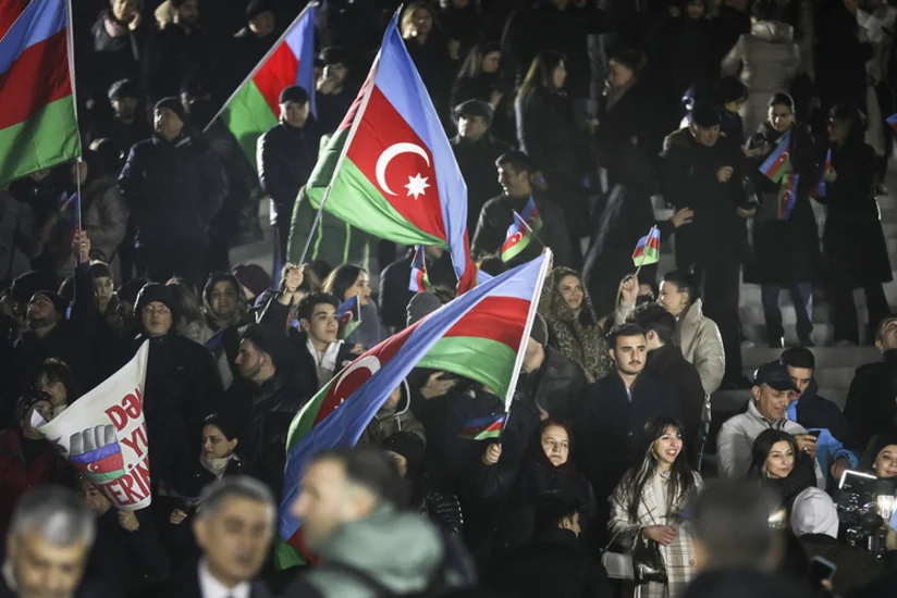 “Moskovski Komsomolets”: Seçki günü Azərbaycanın paytaxtında xüsusi təntənə ab-havası hiss olunub