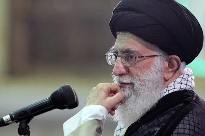 Духовный лидер Ирана раскритиковал действия Роухани и Зарифа по ядерной сделке